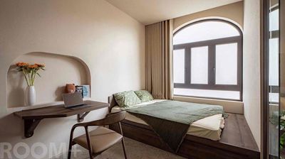 Tell Zhang that the current Design Room is on the 7th District of Lotte.