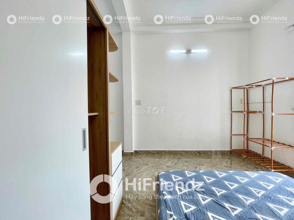 Rent the Public Hall full of seven opposite Mall Bình Tân