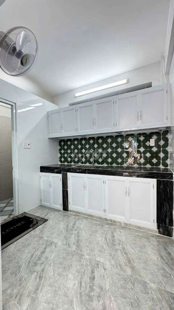 Rent an apartment in the residence tomorrow, 11-13 trieu-two bedrooms-trucks.