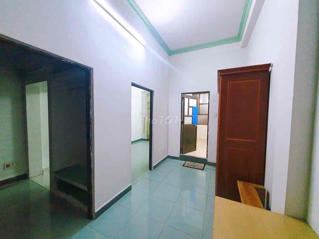 Rent the entire Gò Vấp. 1 Earth, 2 floors of area used: 124 m2.