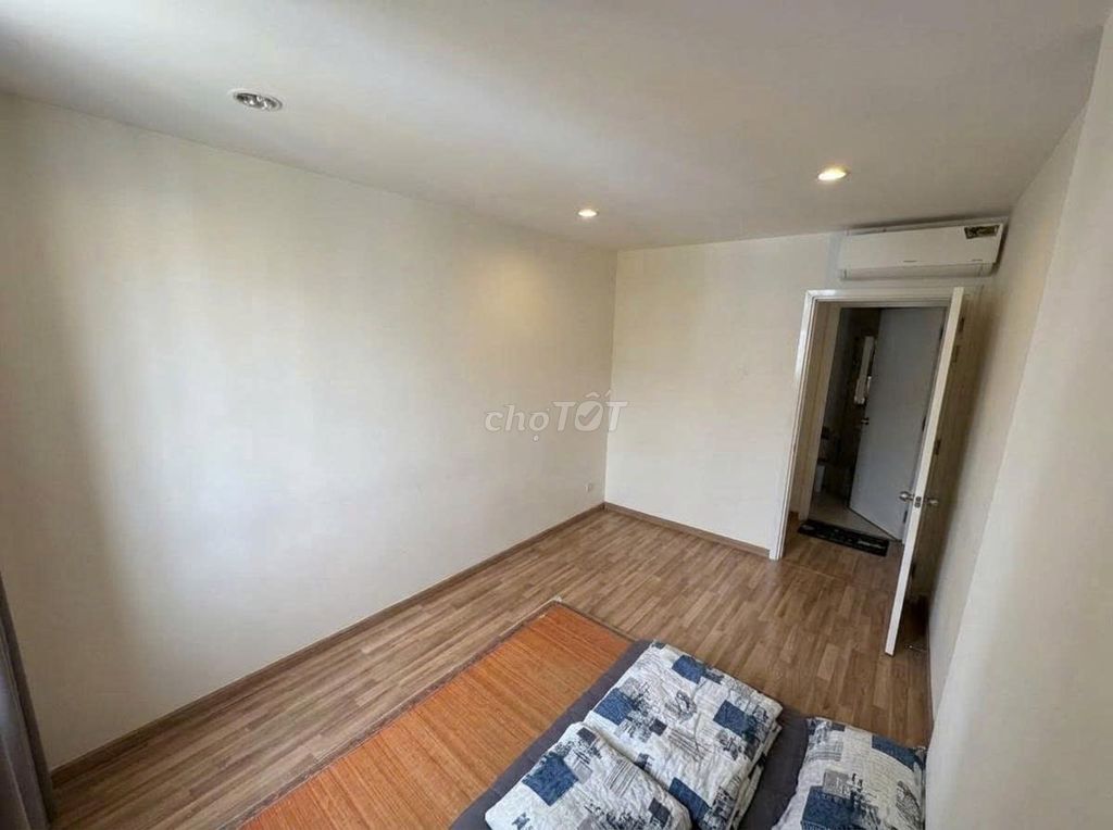 It's the owner of the City Gate Towers apartment.