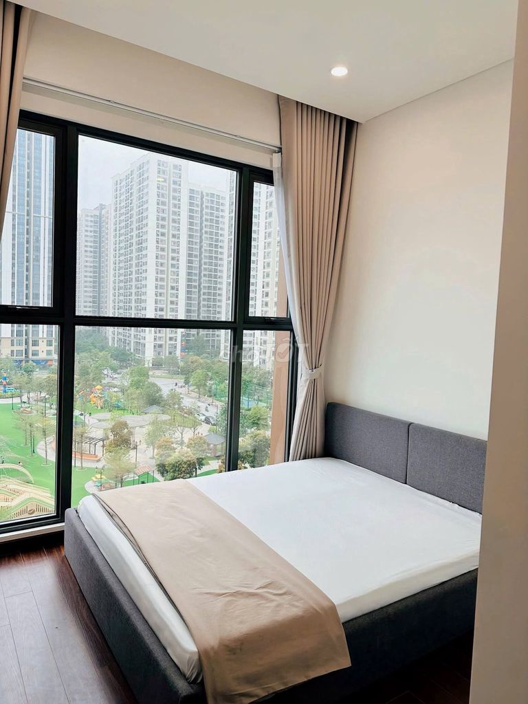 Rent a two Masteri H1 bedroom.