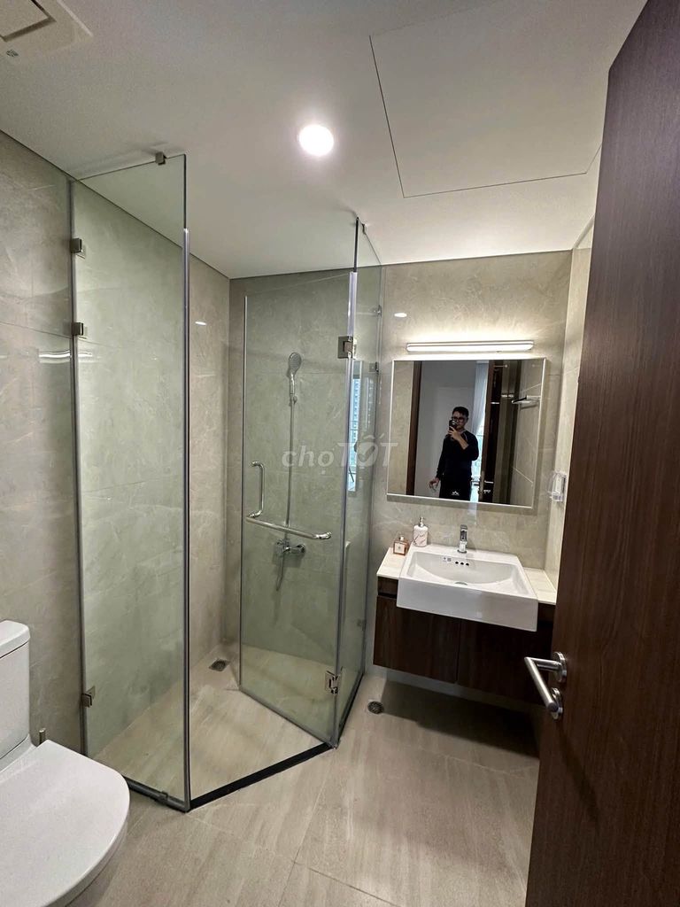 Rent the Masteri H1 apartment cheap