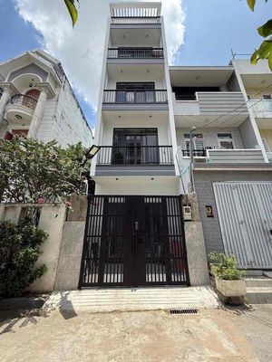 Nice new home with the nup Hẻm 237 Phạm Văn Chiêu engine ladder