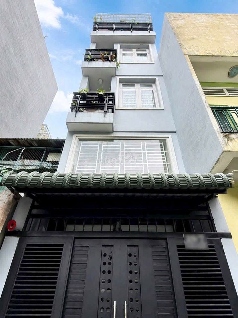 Rent a Bùi Văn Thêm.3.10 m 5th floor bedroom for 17 million.