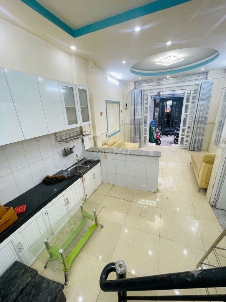 Rent Nguyễn Thượng Hiền 4.8 meters 2 bedrooms, 11 million air conditioning