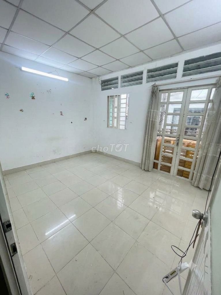 Rent Nguyễn Thượng Hiền 4.8 meters 2 bedrooms, 11 million air conditioning