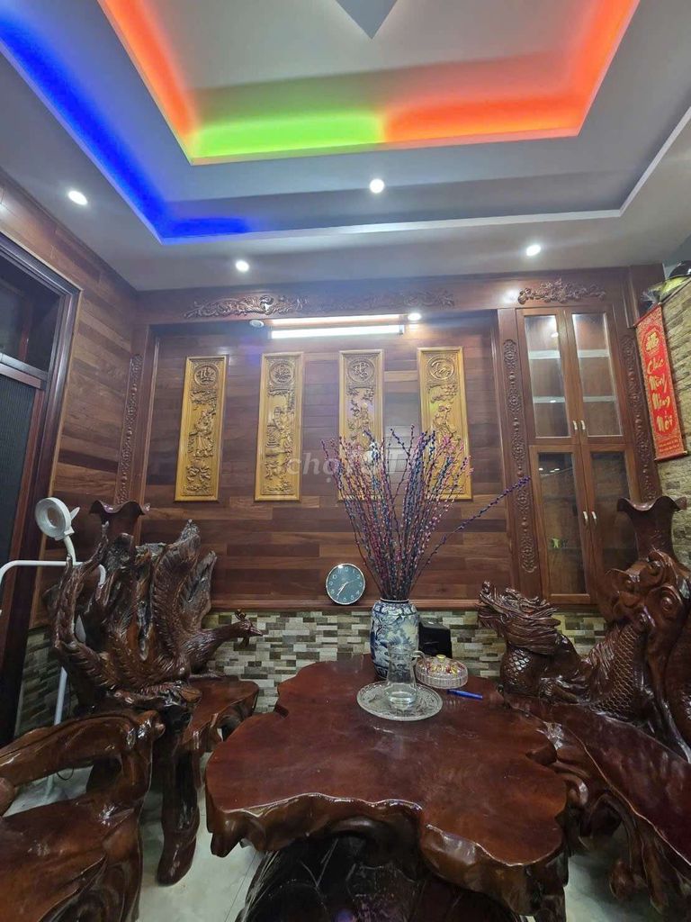 Rent 114 M2 (5 x 22,8) - 4 bedrooms - sleeping car.