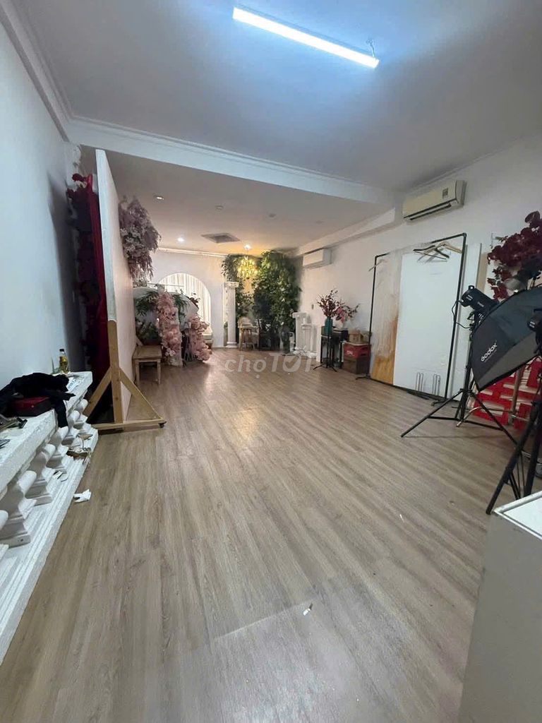 Rent a super Nguyễn Trọng Tuyển, bedroom, 5 X20 M, 3 floors, new