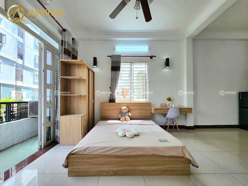 Rent a balcony-full interior on one-man washing machine.