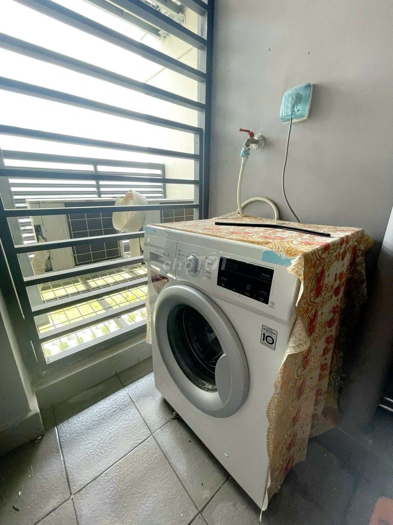 Rent two bedrooms 8 million high-end Vinhomes Grand Park. 9th District.