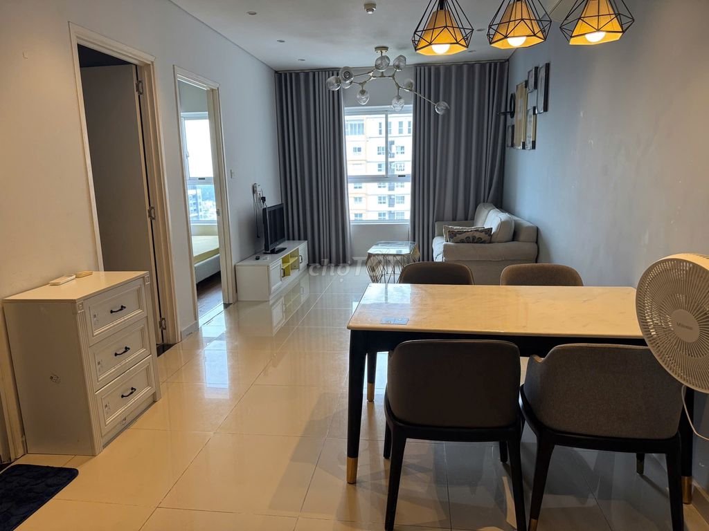 Rent Dragon Two Bedrooms 9 million of enough furniture