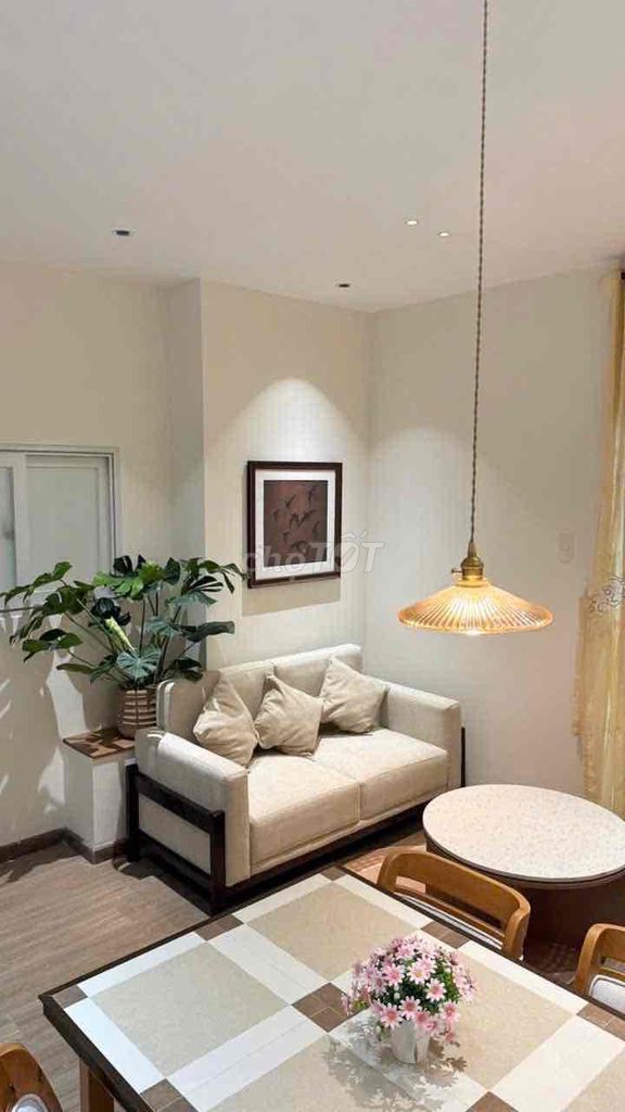 [Chung cư Mỹ Đức] Rent a two-room apartment full of senior furniture, D2 logic.