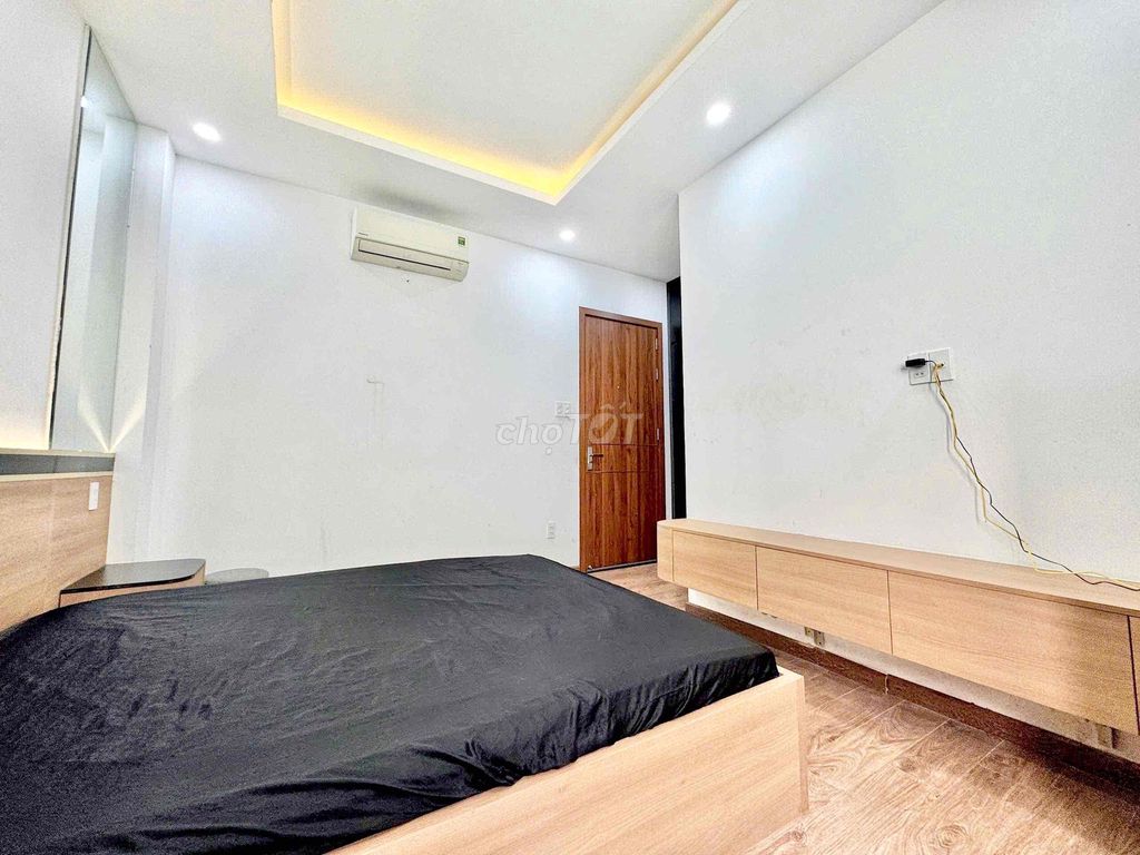 The master interior kitchen studio is Nguyễn Kiệm of the intended park.