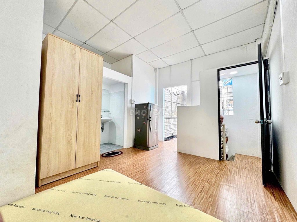 The master interior kitchen studio is Nguyễn Kiệm of the intended park.