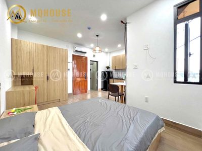 Opening a high-end apartment near the University of Culturals - three-man accounts.