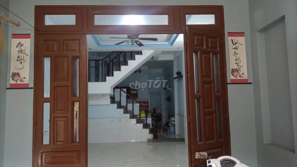 Rent three bedrooms.
