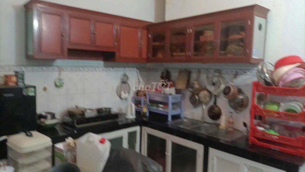 Rent three bedrooms.