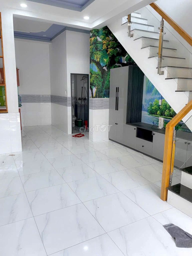 Rent a four-size sky-size house near Đoàn Thị Kia, D.C.