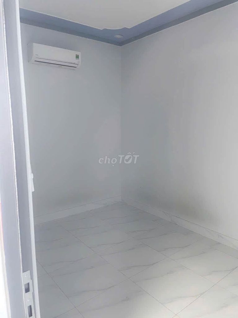 Rent a four-size sky-size house near Đoàn Thị Kia, D.C.