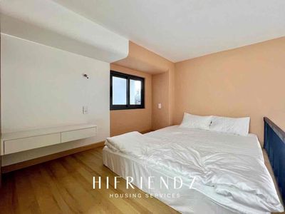 Rent the open loft right into the gymal - moving districts