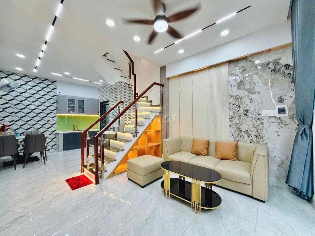 Two bedrooms, two toilets, two full furniture.
