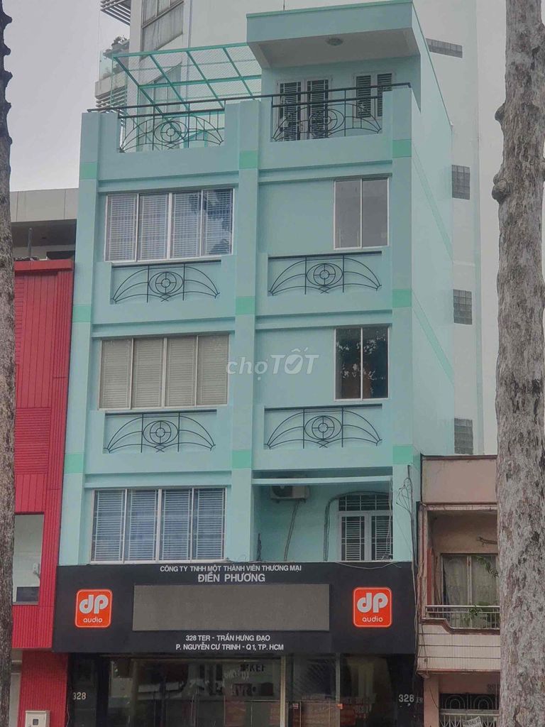 Rent a house 1-328 Ter Trần Hưng Đạo P Cầu Ông Lãnh District 1.