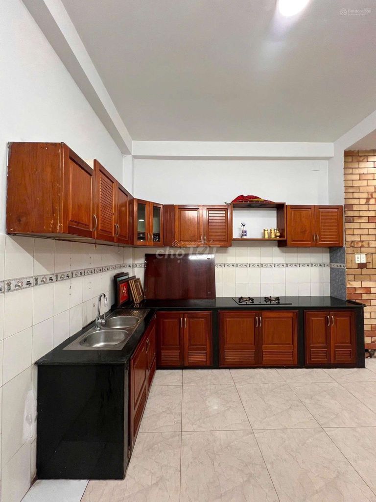 Rent 1 million plus 1 Số 13 street, Bình Trưng Tây, District 2.