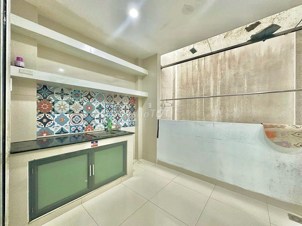 apartment 1 bedroom. Trịnh Đình Trọng Tân Phú. Super wide.