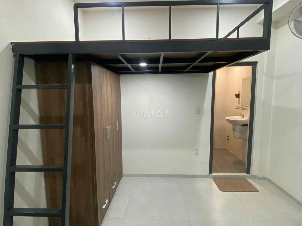 500 deposits - near the ostrich market - full furniture - elevator
