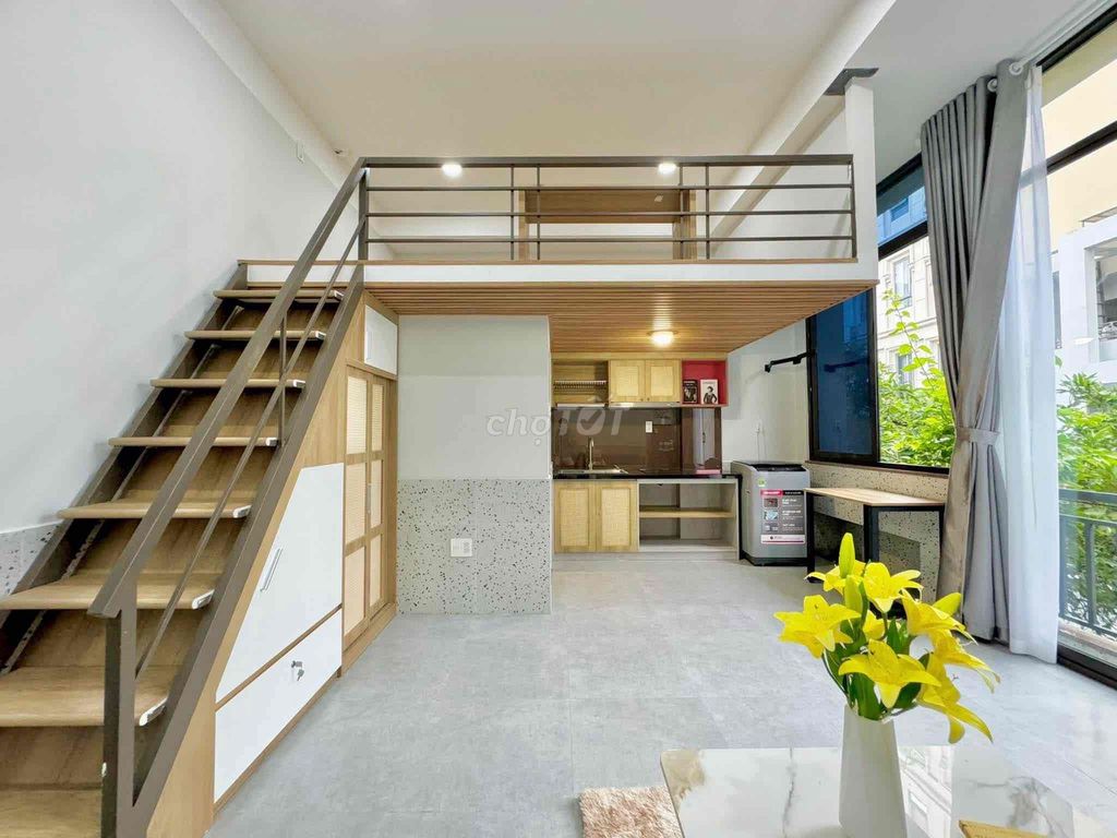- Just built right near the university village - Lê Văn Việt super clear interior
