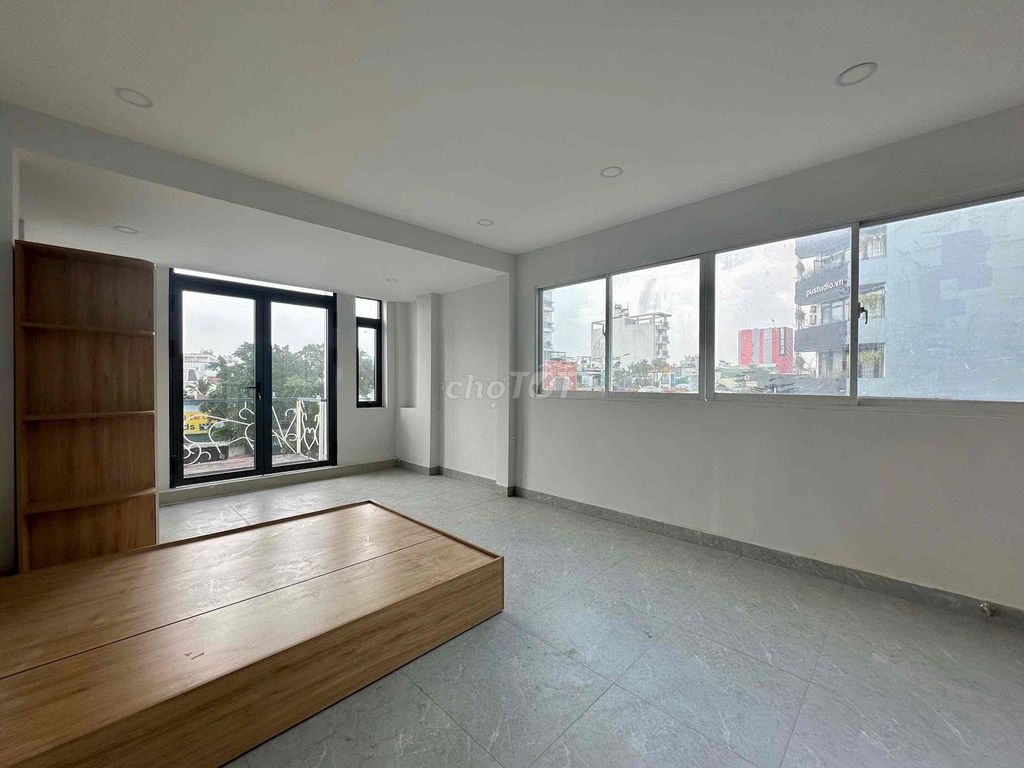 The new balcony suite - full interior - right here at Quang Trung