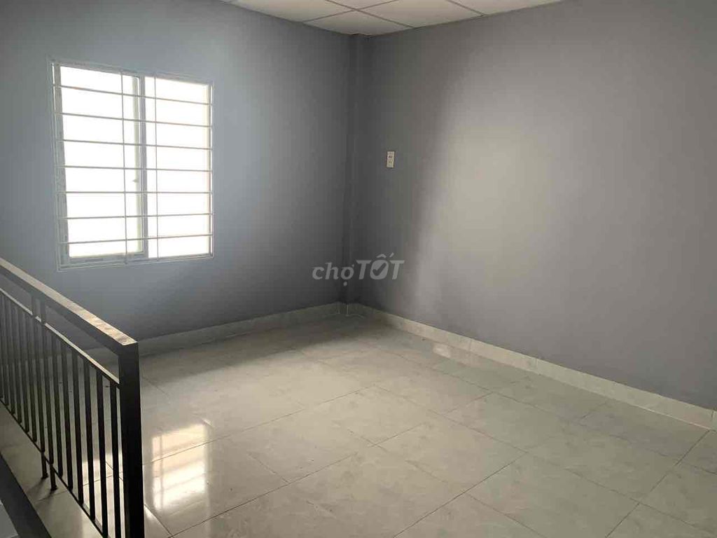 Rent the Thủ Đức County Inn.