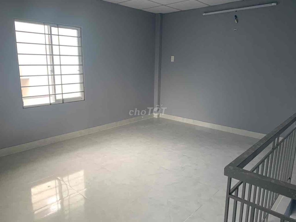 Rent the Thủ Đức County Inn.