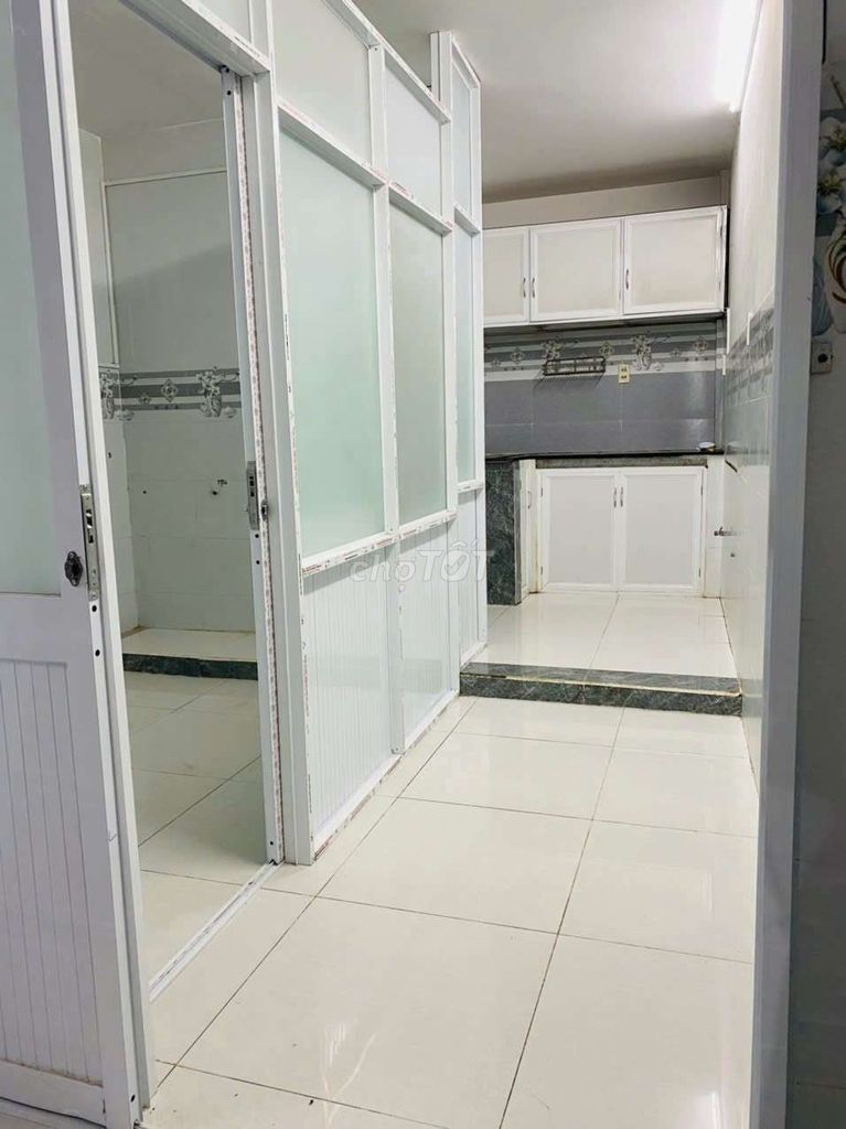 Renting 42 grand, Tây Thạnh.7 million, 2 bedrooms, 3rd alley.