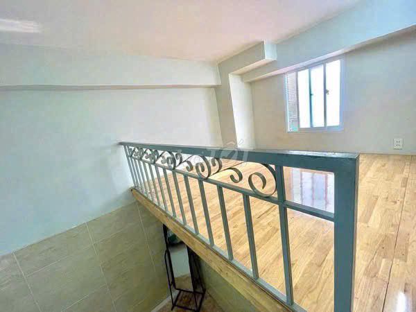 Rent the kitchen room right away