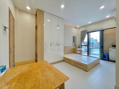 Rent the studio - full furniture - separate washing machine - lots of light