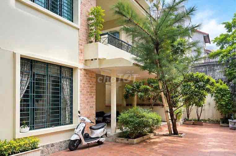 Rent the K300 Tân Bình villas suitable for many occupations
