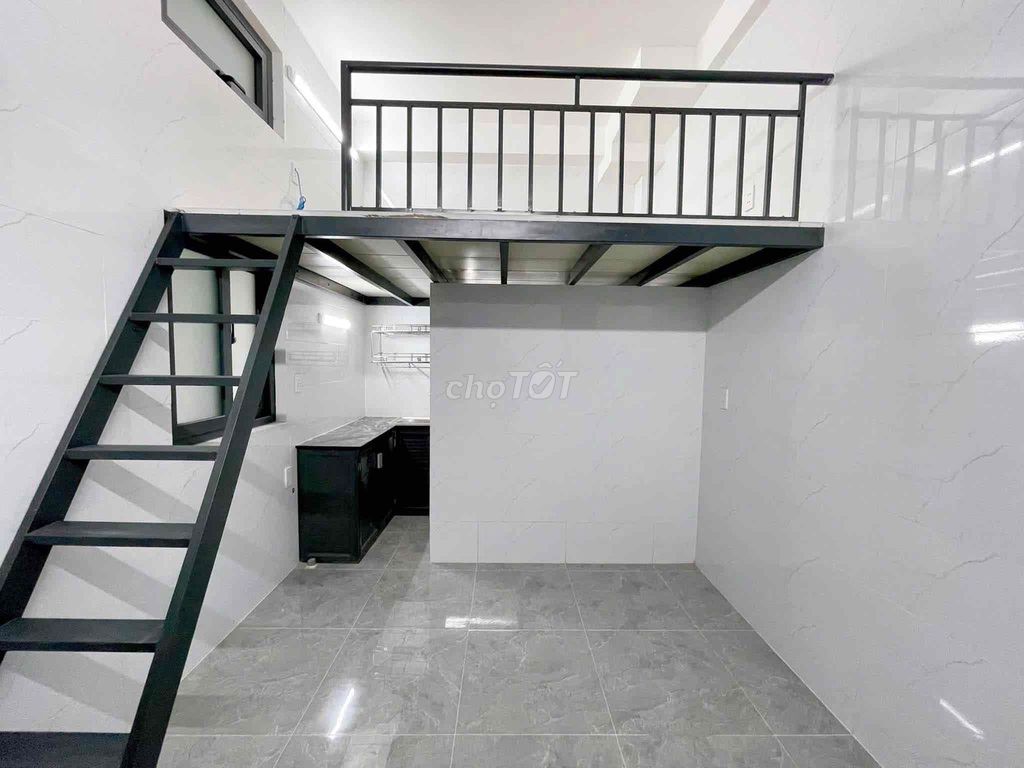 renting apartment window service elevator next door vlu