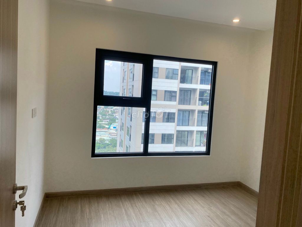Rent the corner of two bedrooms 69 m2 glory Vinhomes Grand Park District 9