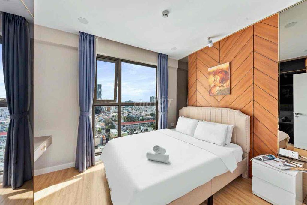 Two bedrooms, two bedrooms.