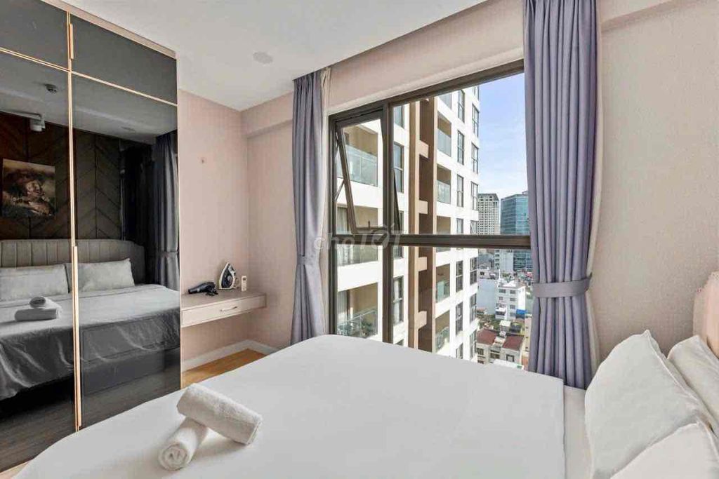 Two bedrooms, two bedrooms.