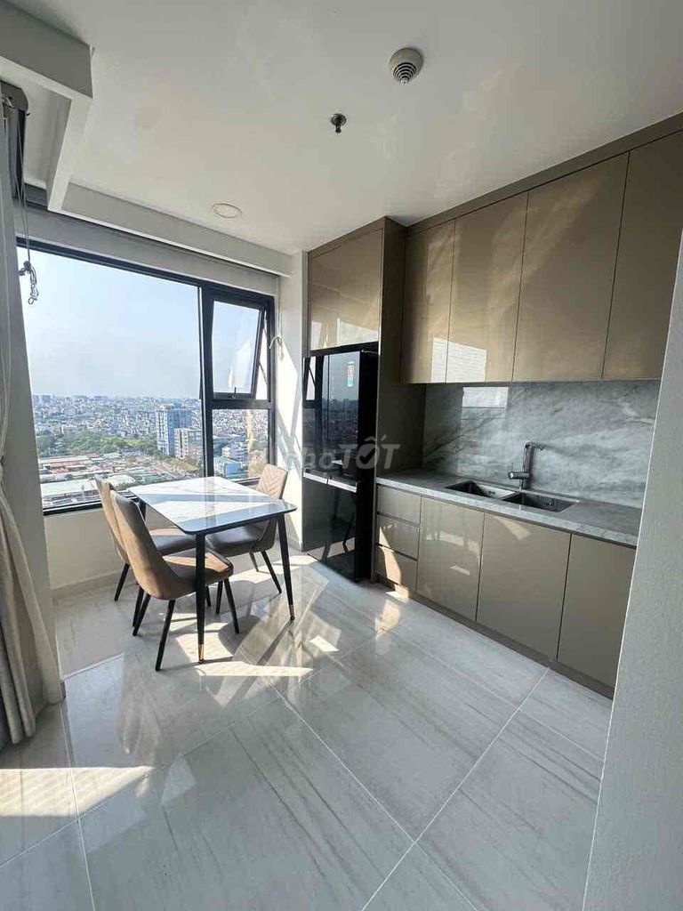 Kitdom101 Special Ops. One bedroom. Two bedroom. Three.