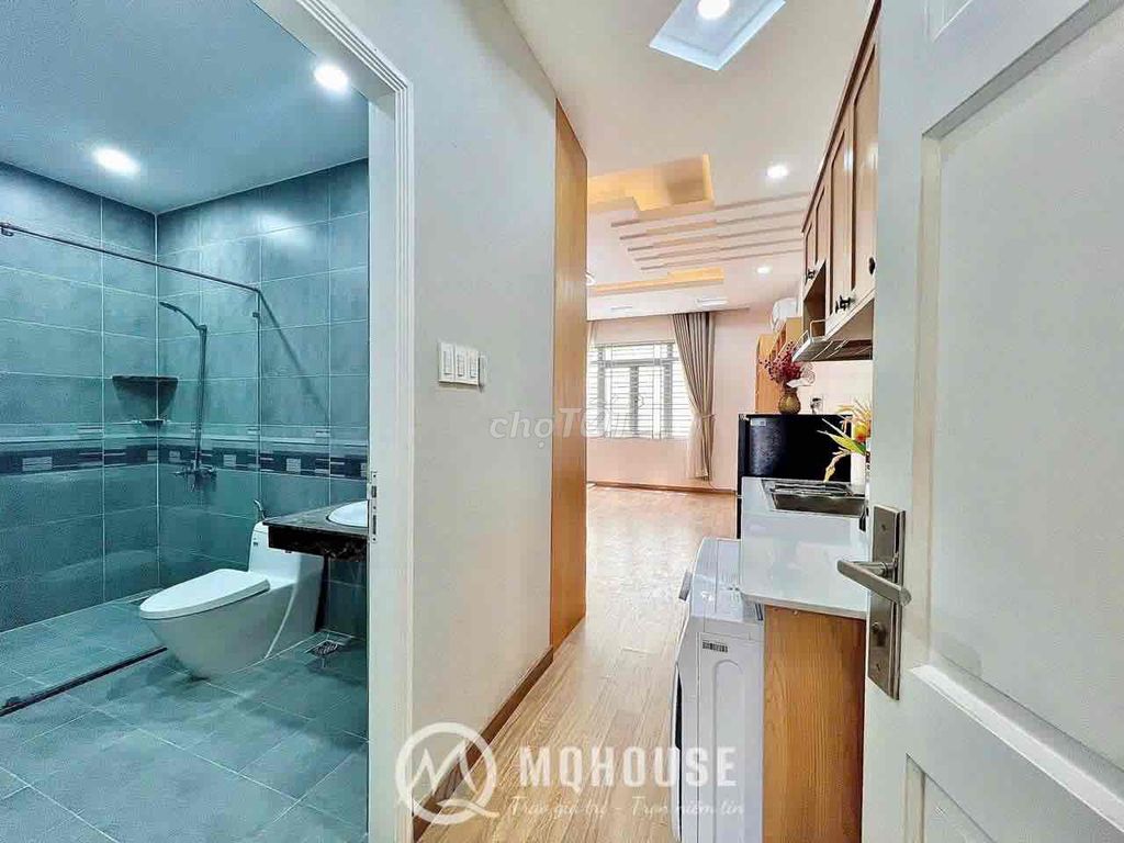 apartment 1 bedroom - private kitchen with empty interiors 35 to 40 feet 2