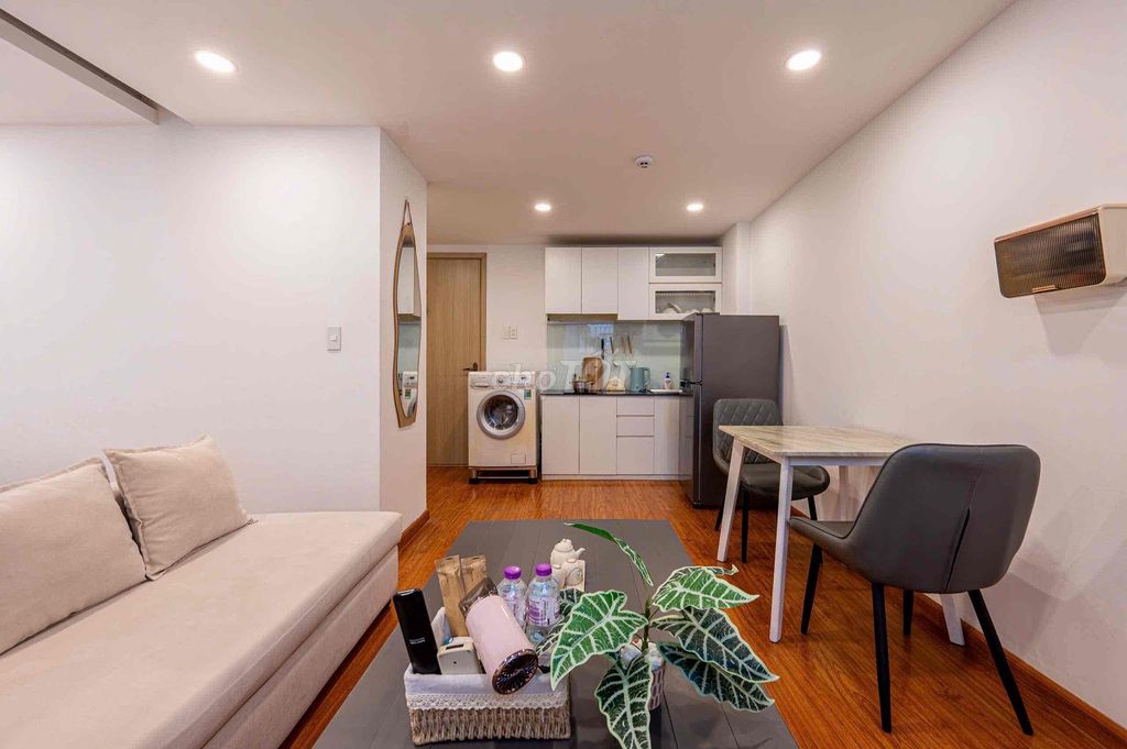 The 1st Bedroom/Studio Near the First Father Circle and the Seven Towers Q.tb