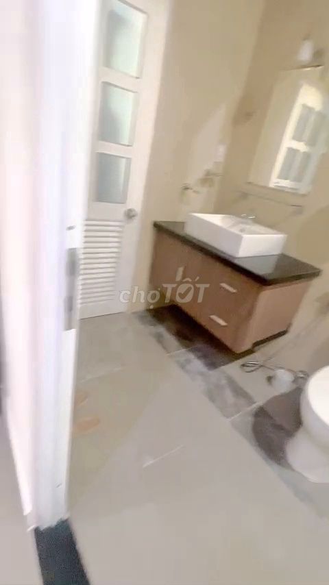 Two bedrooms in Hoàng Quốc Việt District 7