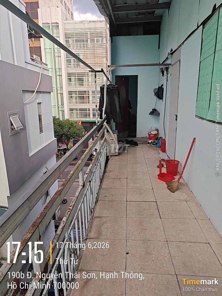 need to rent a room.