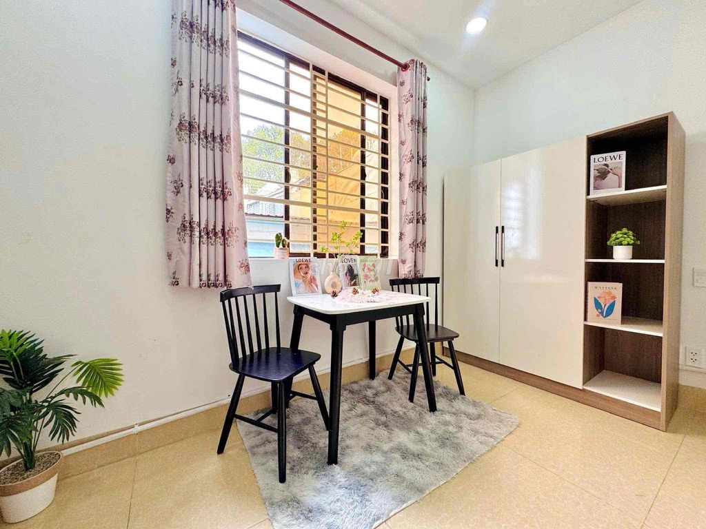 Studio at Go Tô Hiến Thành.