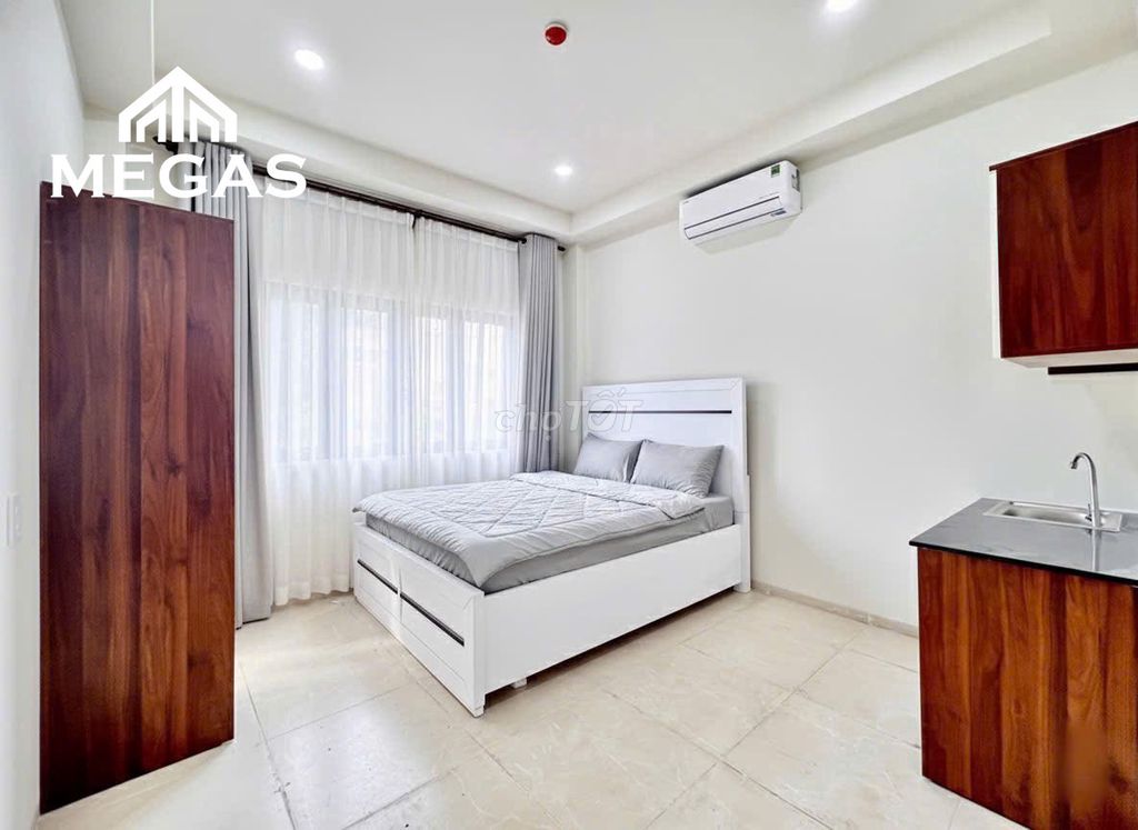 The entire interior studio is Lê Văn Việt-man-goody - section cnc District 9