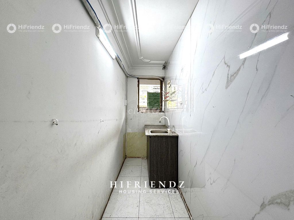 Trần Hưng Đạo District 5 01000 Room wide cutters - open windows